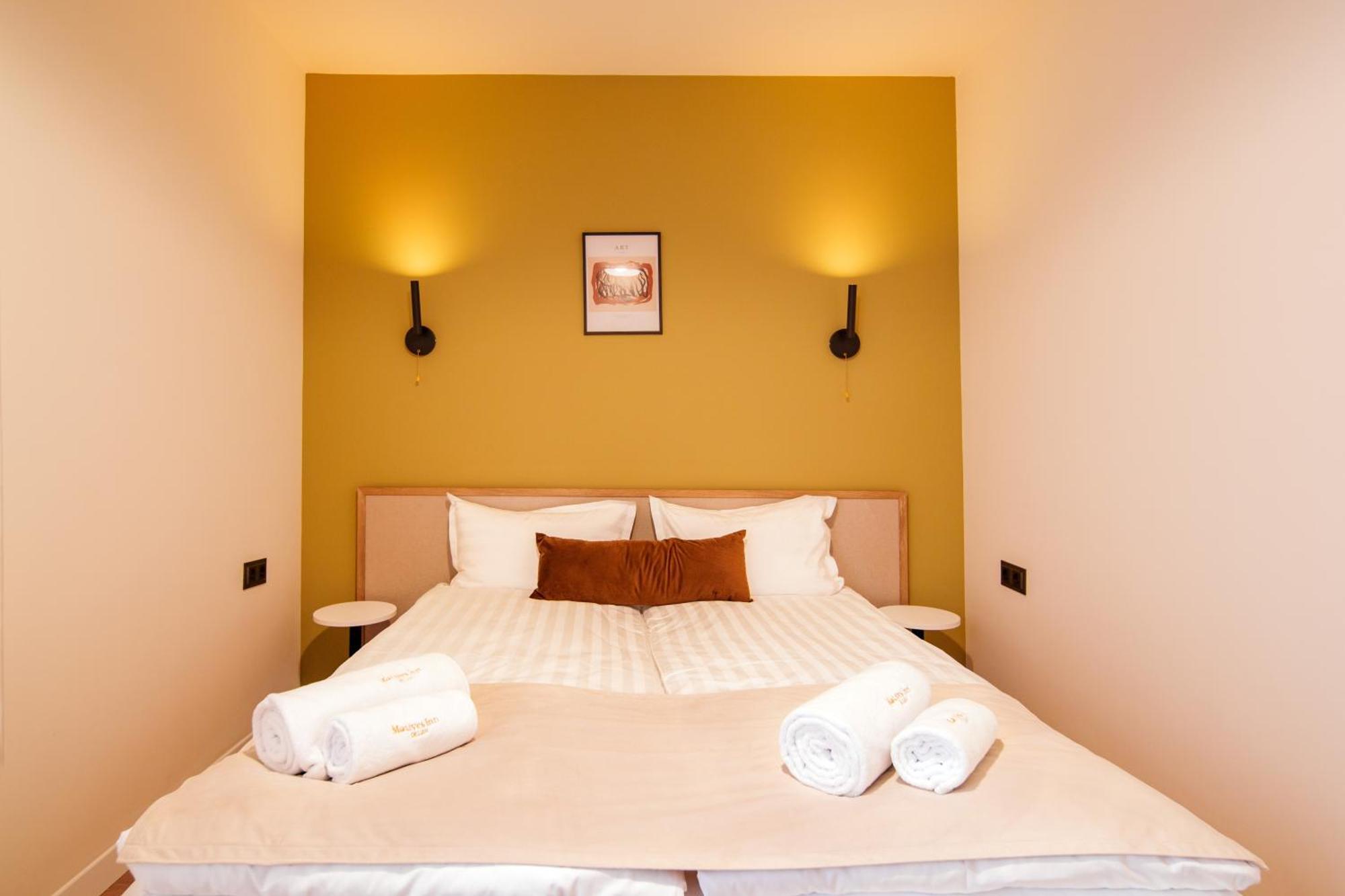 Motives Inn ديليجان المظهر الخارجي الصورة